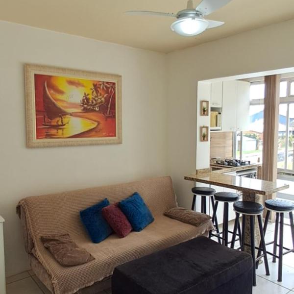 Apartamento com piscina, apenas 200 metros do mar - Foto 5