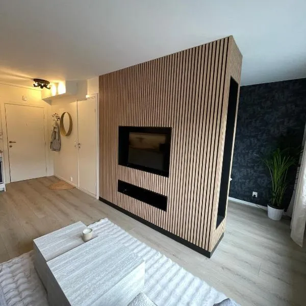 Modern apartment ONLY 5 minutes from City centre, hotel in Bergen