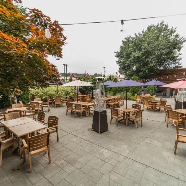 University Hotel & Suites Shippensburg, Trademark by Wyndham, hotel Shippensburgben