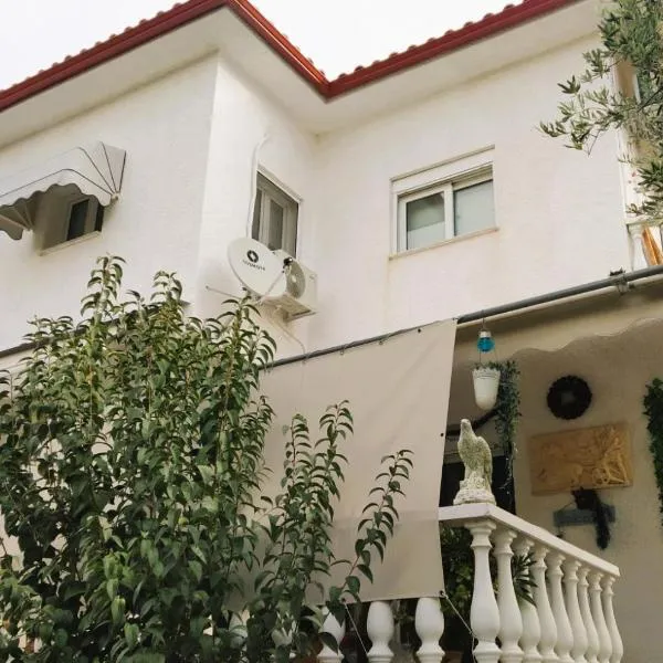 Amalia's Maisonette, hotel en Marathos