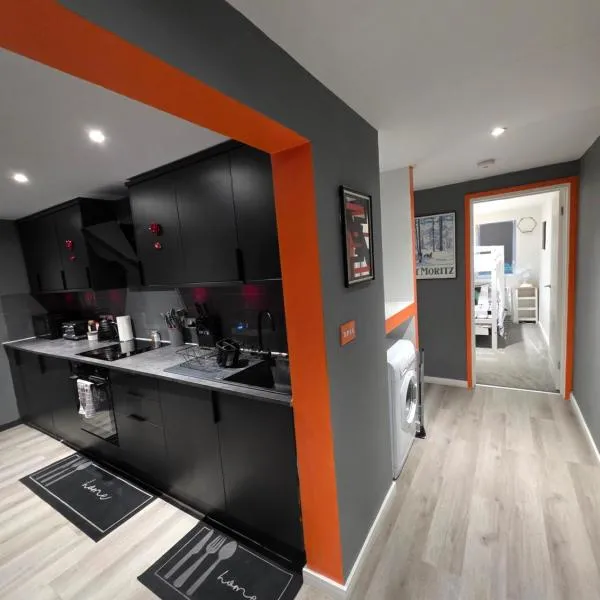CozyGarden Apt, khách sạn ở Folkestone
