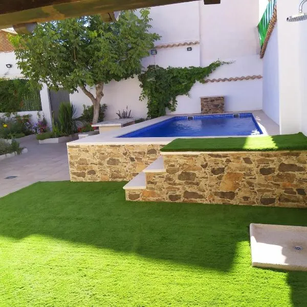 Casa Rural Eufemia, hotel em Arenales de San Gregorio