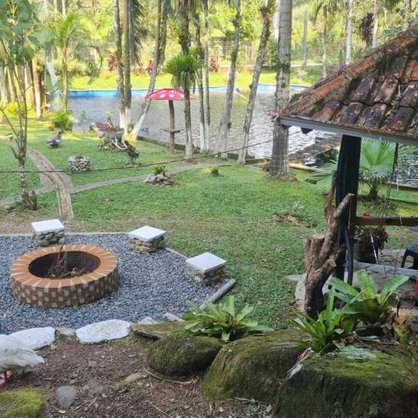 Casa Amarela Doce Riacho
