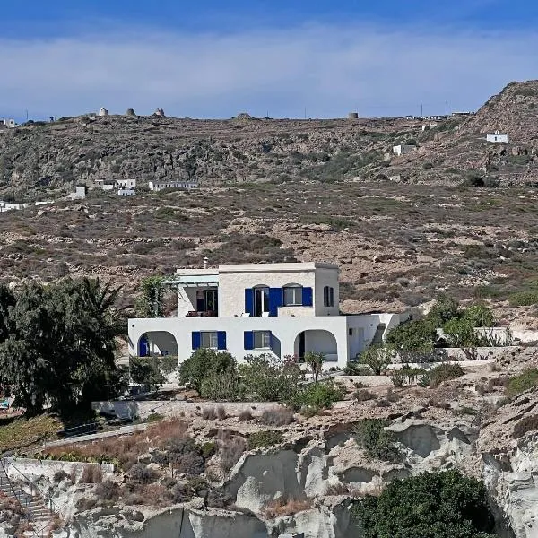 Hilltop house, hotel u gradu Kimolos