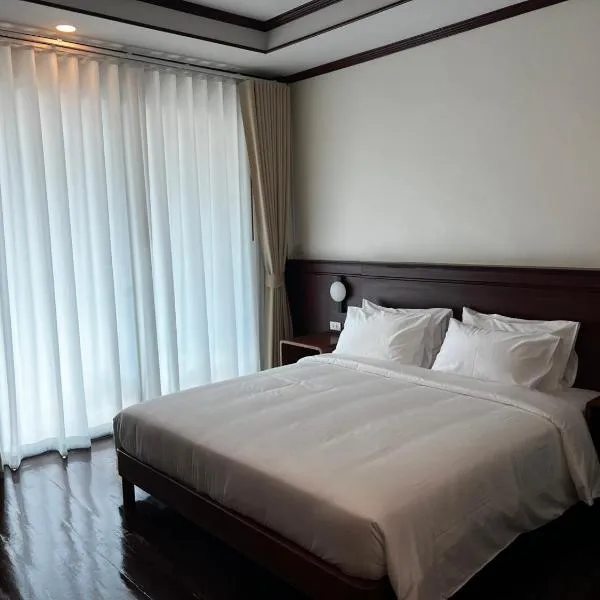 in the house, hotel em Cidade de Krabi