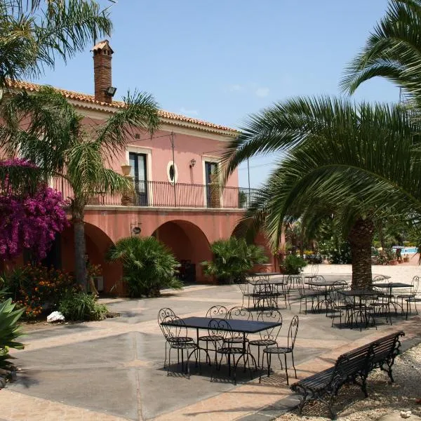 Viesnīca Agriturismo Masseria Portiere Stella pilsētā Ramacca