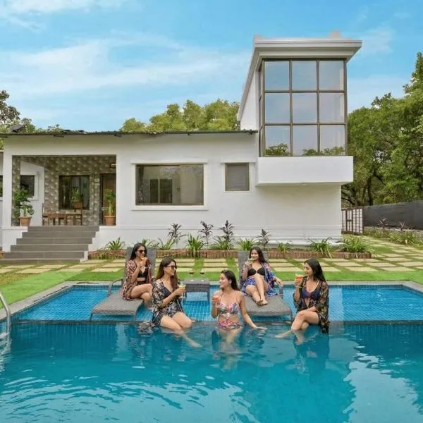 EKOSTAY - Forestwood Villa, hotel en Alibaug