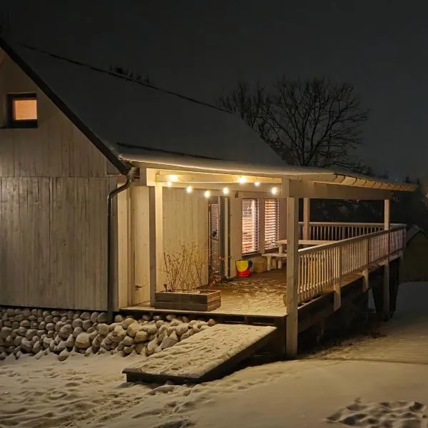 Chatka Katka, hotel em Vychodná