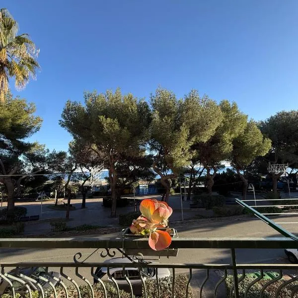 Casa Lungomare, hotell sihtkohas Arenzano