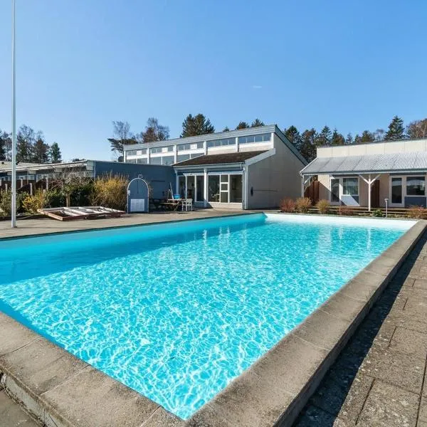 Ferielejlighed i Dueodde Feriepark nær Dueodde Strand, hotel a Neksø