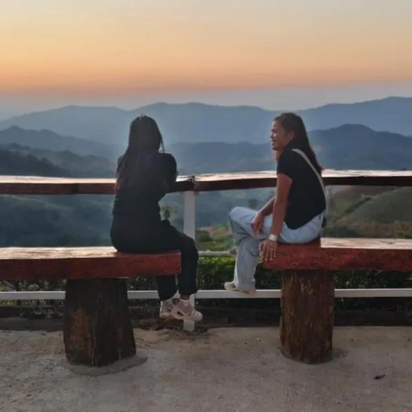 ไร่ร่มโพธิ์ทองรีสอร์ทภูชี้ฟ้าเชียงราย, Hotel in Ban Huai Han