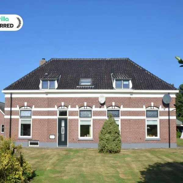 Farmhouse in Haarlo near Lake Hambroek، فندق في Haarlo