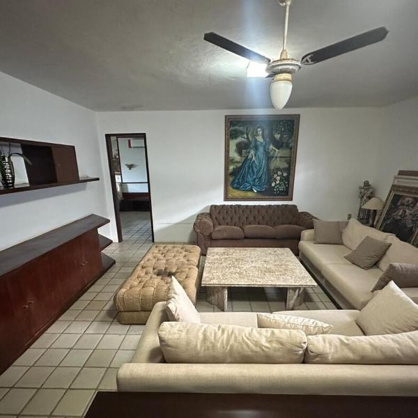 Beach house in Porto das Dunas with four suites