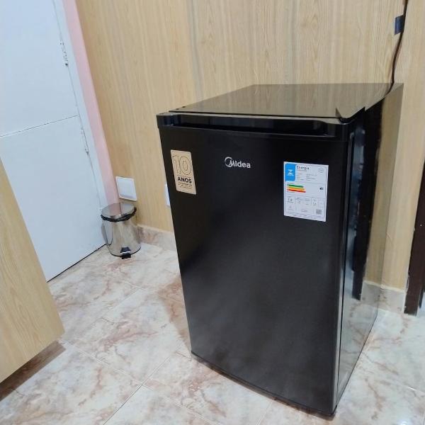 Apartamento inteiro moderno com 7 camas em frente ao metrô - Foto 5