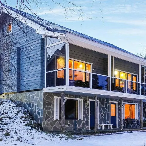 Holiday Home Äkäsjärven lomamökit 1 by Interhome โรงแรมในRauhala