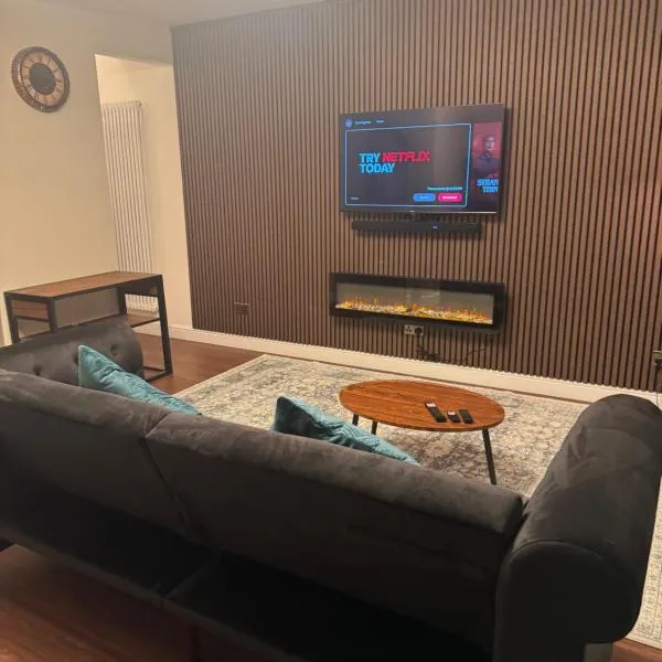 Timeless Spacious 1bedroom Duplex apartment with balcony in Shoreditch, hotel v Londýně