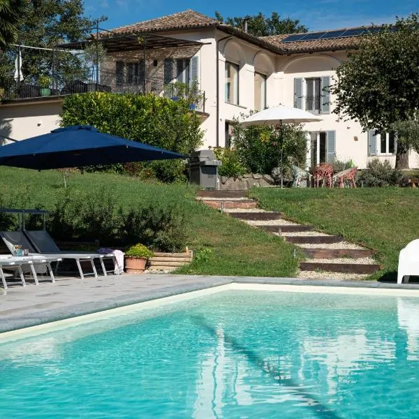 Tenuta Dei Vicini - Luxury Apartments, Hotel in San Marzano Oliveto