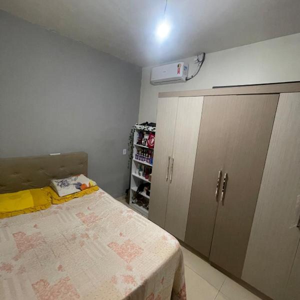 Comfortable House with Air-conditioned and complete Bedroom - Foto 3