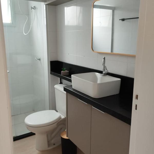 apto 2 quartos, ar condicionado, vaga, condomínio com piscina, portaria 24h - Foto 3