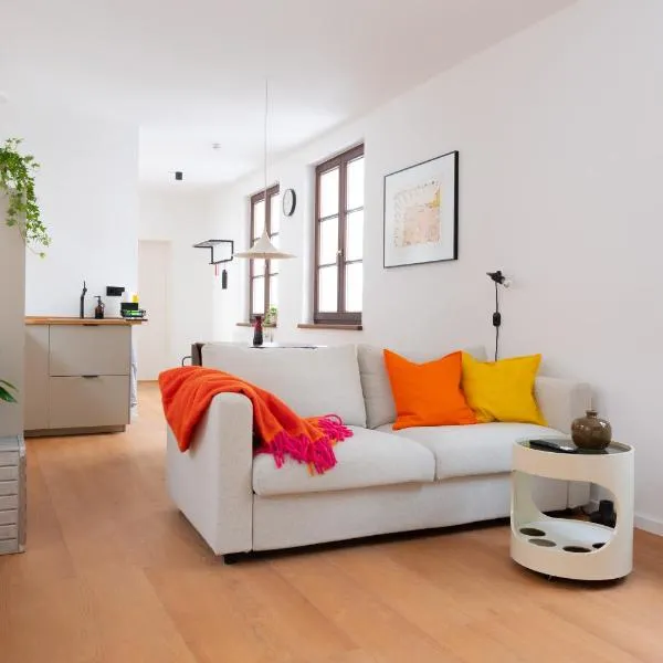 Ästhetische & Helle Design Apartments, Leipzig-Altlindenau, hotel v Lipsku