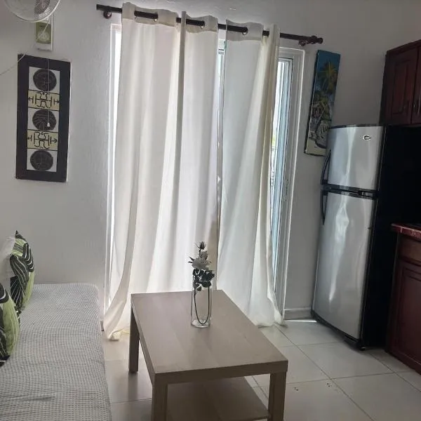 Casa Bonita by Mireya: Bayahibe şehrinde bir otel