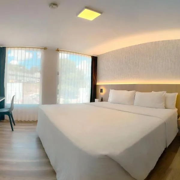 Fenix Hotel, hotel en Quito