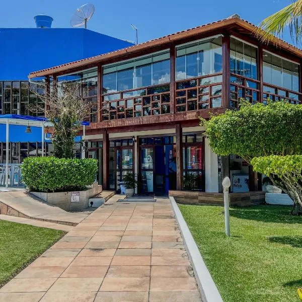 Hotel Porto das Ancoras, hotel en Porto Seguro