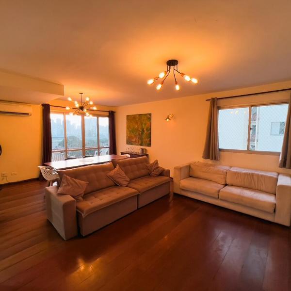Duplex - 4 Quartos - Família - Até 12 pessoas - Conforto