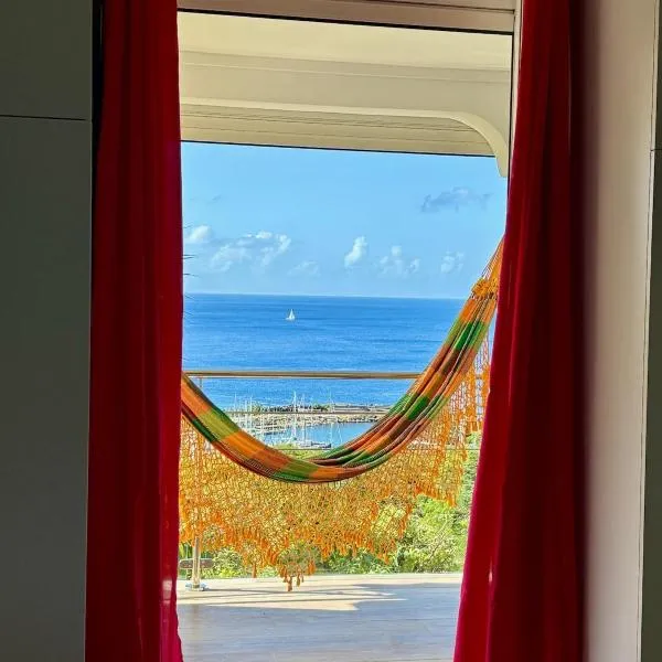 LE MARINA - meublé de tourisme 4 étoiles avec vue mer panoramique, hotel sa Gourbeyre