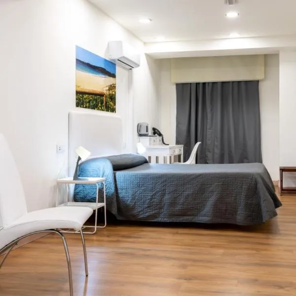 Innmare Fortuna Hotel Dos Estrellas, hotel v destinaci Marín