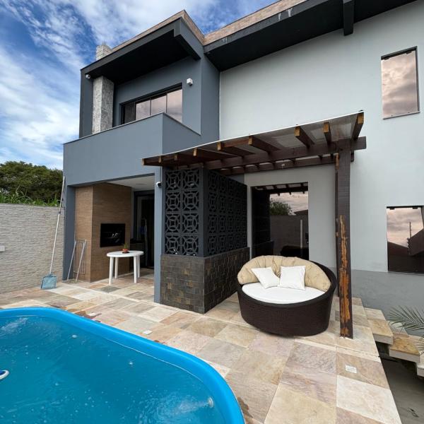 Casa de Praia com Piscina
