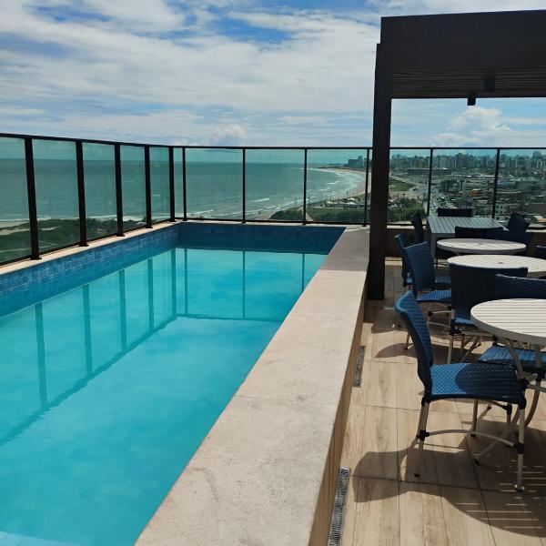 Apto inteiro - 2 qtos - vista mar total - 250 m da praia