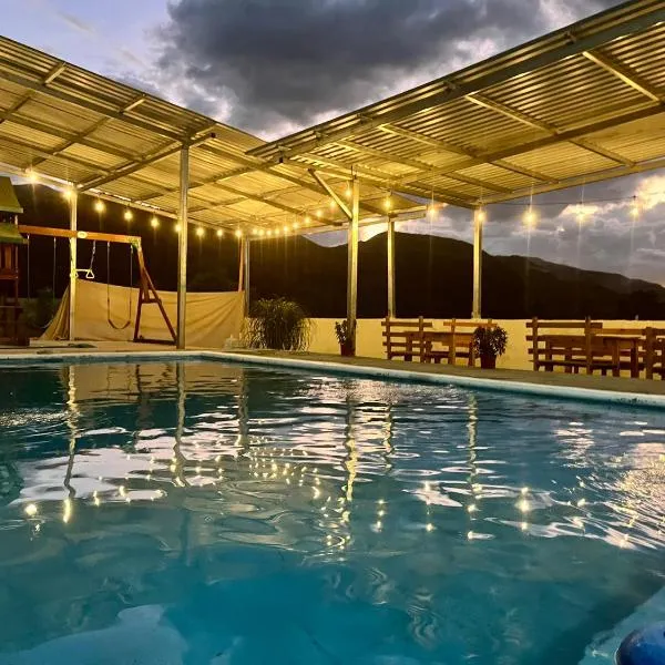 Hotel Israel, hotel em Guastatoya