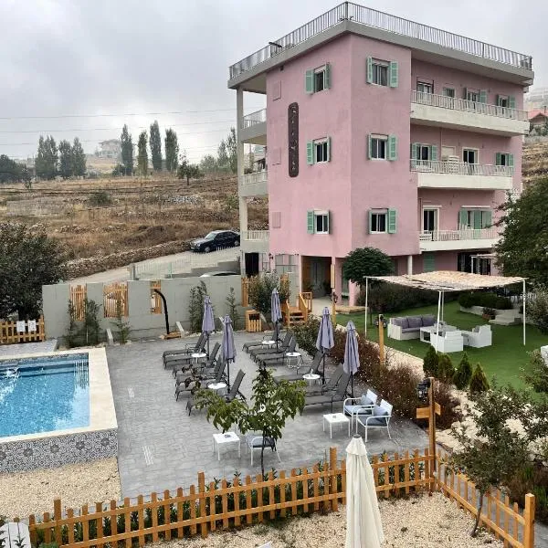 Beit Mirna Guesthouse & Chalet - Ehden, hotel en Ehden