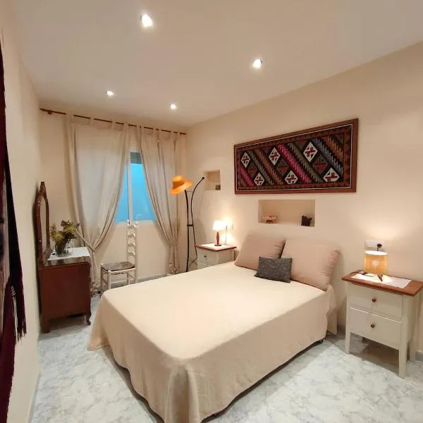 Cal Pataqué, house in Arnes, hotel di Arnes
