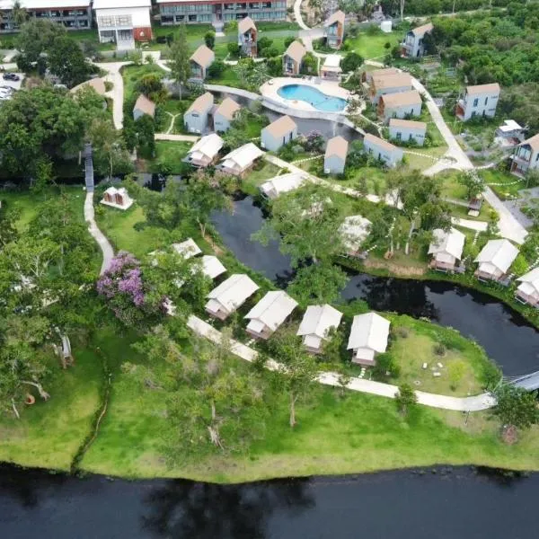 เดอะทรี ริเวอร์ไซด์ รีสอร์ท แก่งกระจาน โรงแรมในแก่งกระจาน