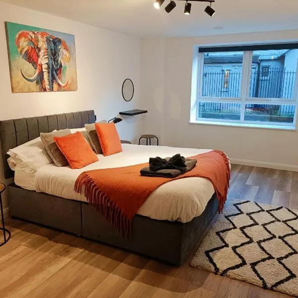 Courtyard Highstreet Retreat、スウィンドンのホテル