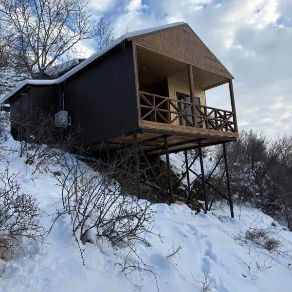 Old Byurakan Cottage, hotel en Byurakan