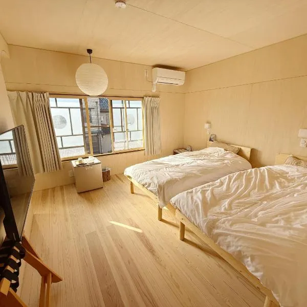 なごらーれ放生津屋, hotell i Imizu