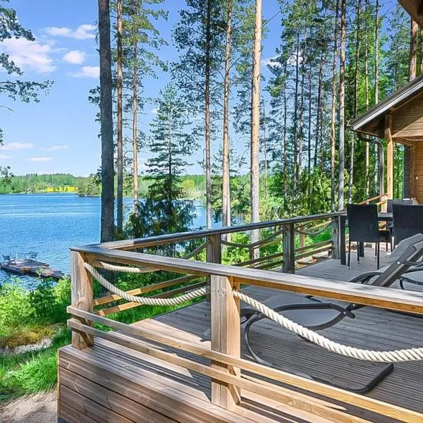 Holiday Home Mäntykumpu by Interhome，Petäjävesi的飯店