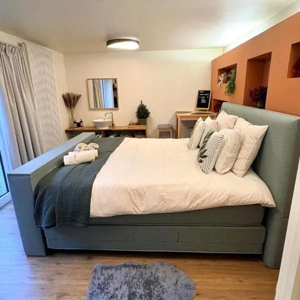 Duna - Japandi B&B met topontbijt & wellness, hotel in Koksijde