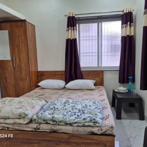 VISHWAGIRI Home Stay Guest House, מלון באאורנגבד