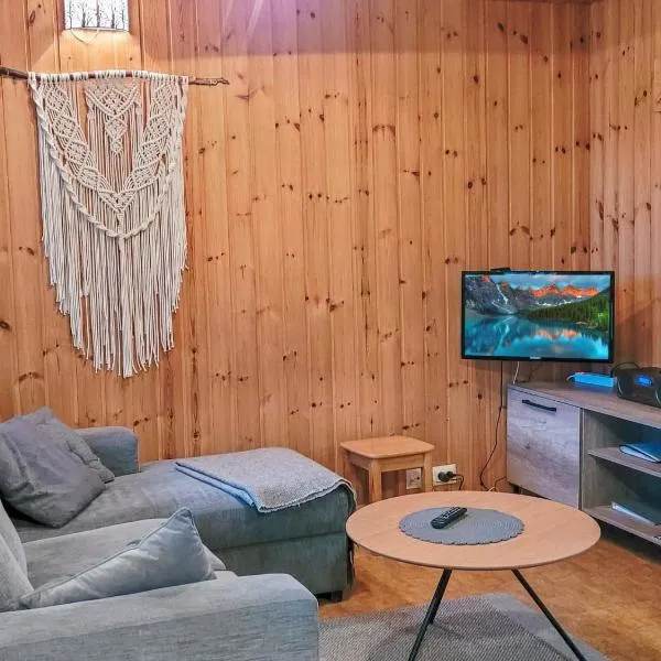Holiday Home Ylläskarpalo 3 päätyhuoneisto by Interhome, hôtel à Äkäslompolo