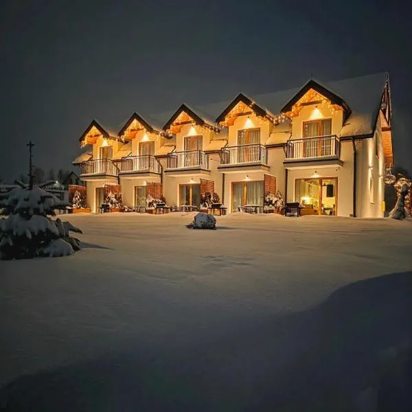 Bieszczadzkie Siedlisko Apartamenty i noclegi nad Jeziorem Solińskim Myczków blisko Solina i Polańczyk, hotel em Polańczyk