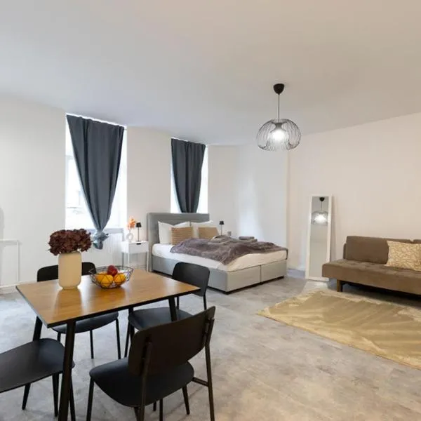 Central & Quiet I Bright Apartment in Steglitz, Hotel in Berlin