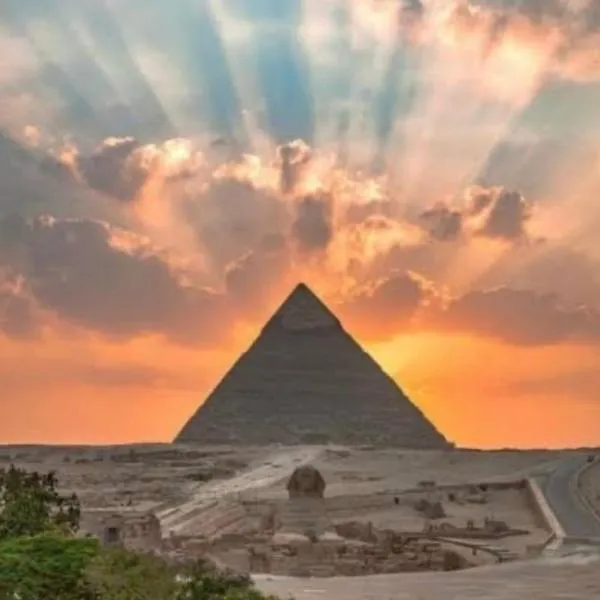 Light Of Pyramids, ξενοδοχείο στο Κάιρο