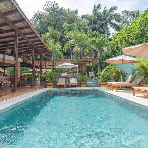 Hotel Arco Iris, hotel v destinaci Tamarindo