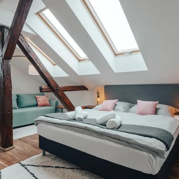 Apartmá Oberleithnerův palac, hotel di Šumperk