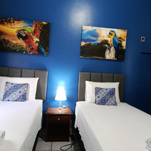 Quarto Combu 2, próximo ao Aeroporto cama solteiro