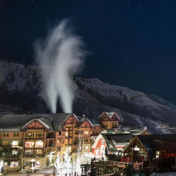 The Blue Park By OSCAR, hotel di Manali